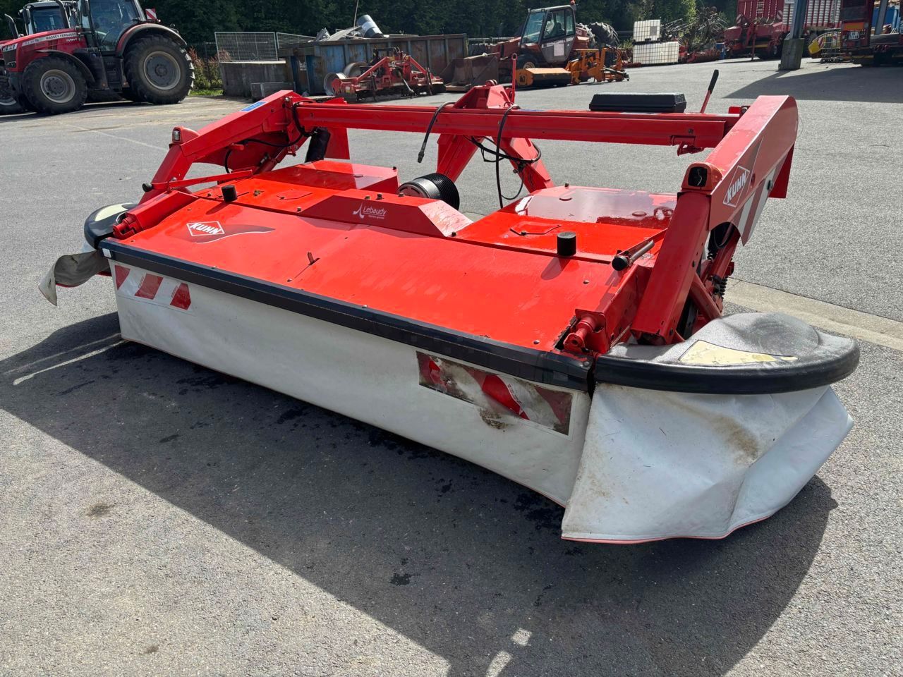 Kuhn GMD 310 F Mower €6,800