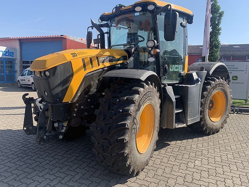 E-FARM: JCB Fastrac 4220 - Tractor - id BZQ553D - 109.000 € - Año: 2019 - Horas: 3842,Potencia del motor: 219,Alemania