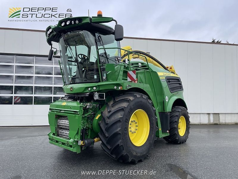 John Deere 8600 Self propelled forage harvester €355,000