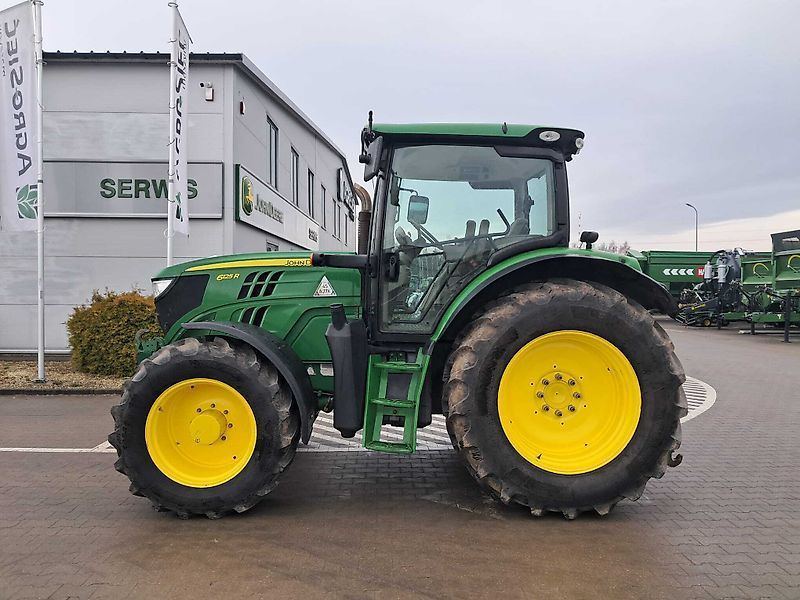 John Deere 6125 R Tractor €56,227