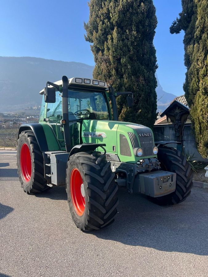 Fendt 712 Vario Tractor 49.900 €