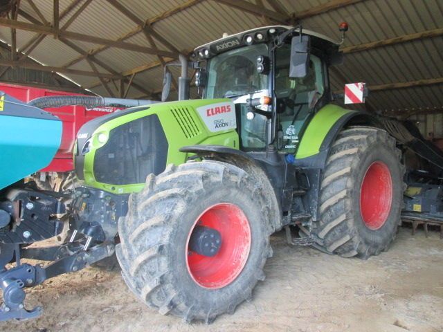 E-FARM: Claas Axion 850 - Traktor - id ESXDA33 - Baujahr: 2020 - Abgelesene Motorstunden: 2.500,Motorleistung (PS): 250,Frankreich