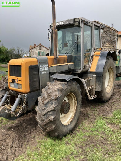 E-FARM: Renault 155-54 - Tractor - id HP45HCH - €20,000 - Year of construction: 2000 - Engine hours: 7,500,Engine power (HP): 150,France