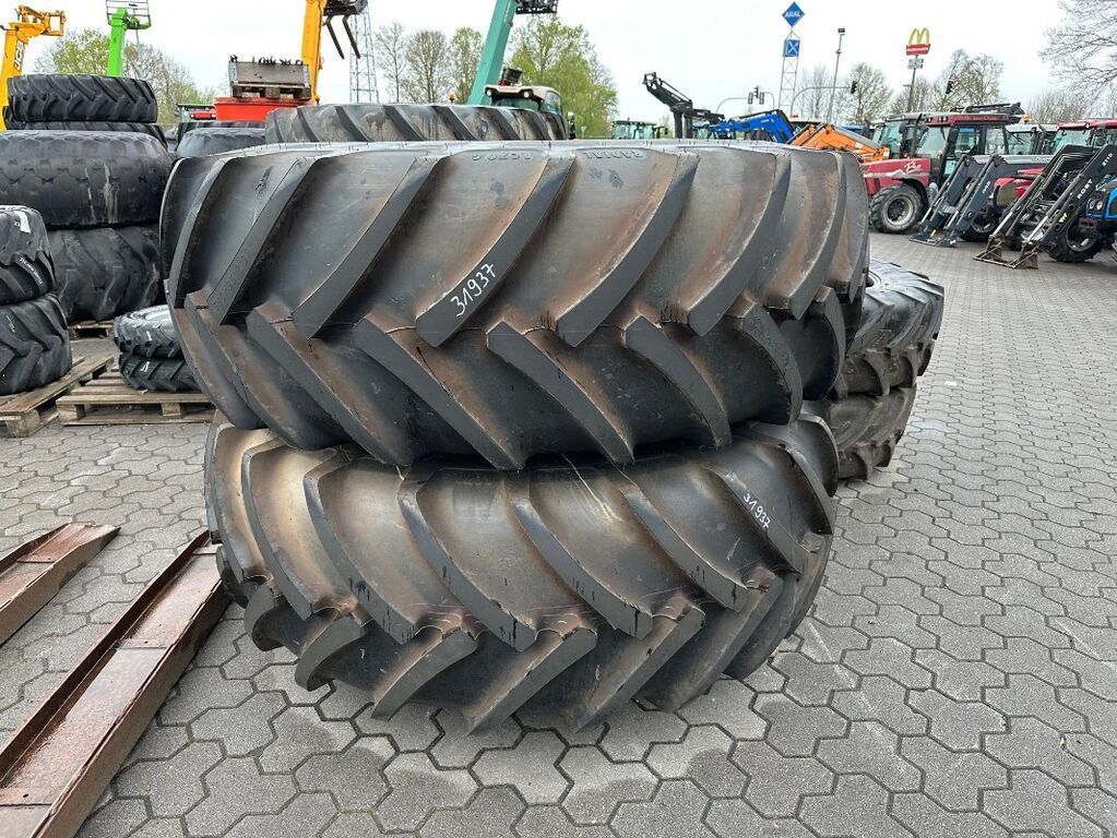 E-FARM: Mitas 680/85r32 ac 70 g - Pneumatico e cingolo - id MUGS5I5 - 7.450 € - Anno di costruzione: 2024 - Germania