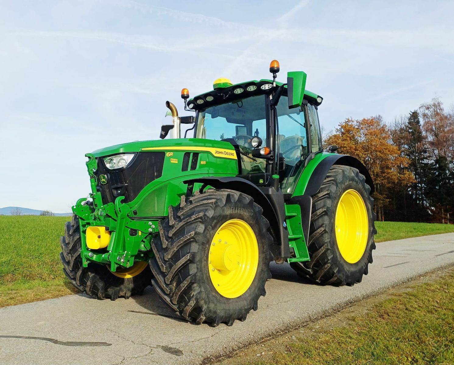 John Deere 6R 185 Tractor €148,320