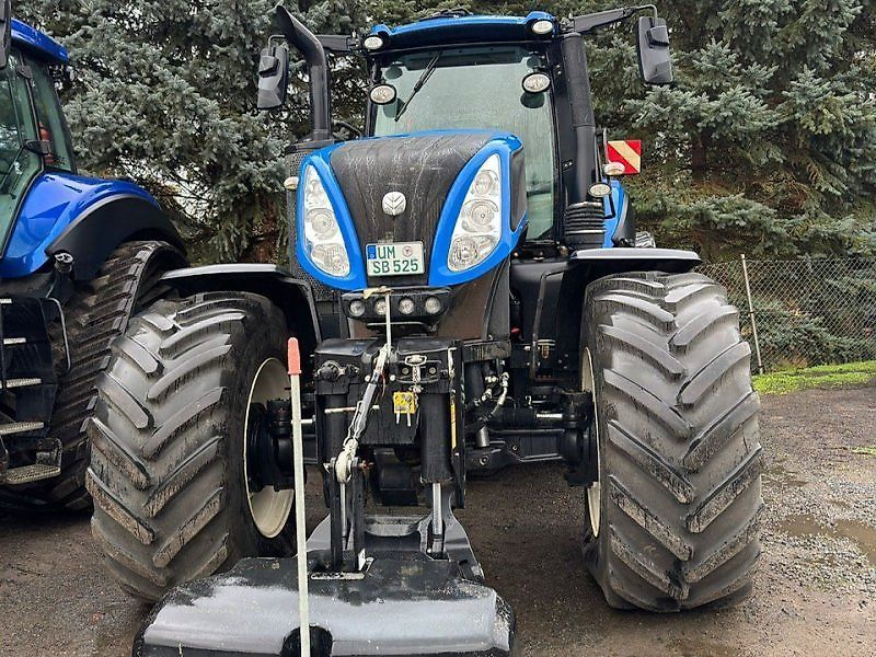 New Holland T8.410 Tractor €94,900