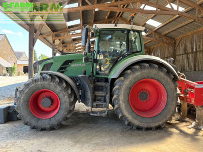 E-FARM: Fendt 824 Vario - Tractor - id SJXRU37 - €72,500 - Year of construction: 2014 - Engine hours: 9,200,Engine power (HP): 240,France