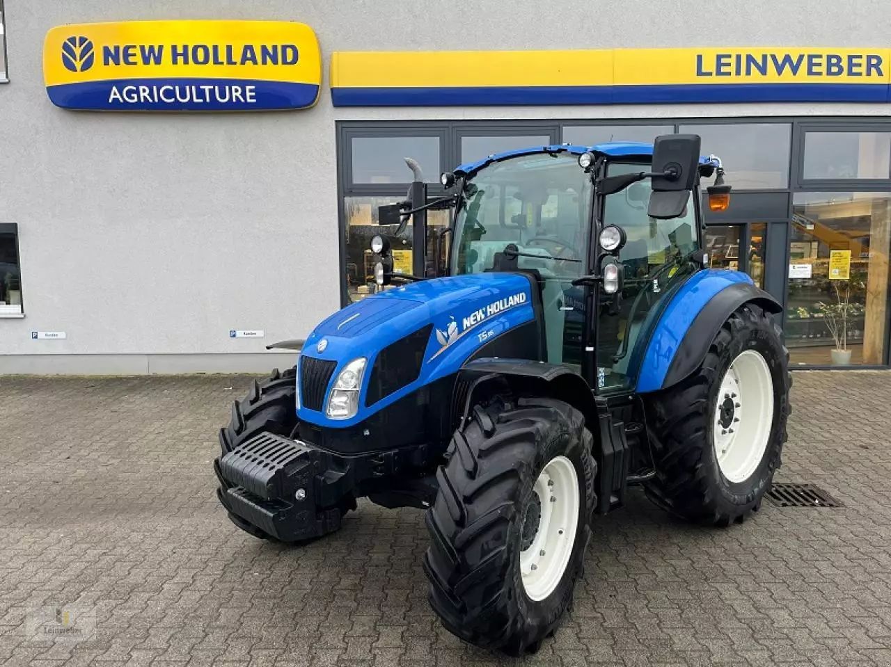 New Holland T5.95 Traktor 50 336 EUR