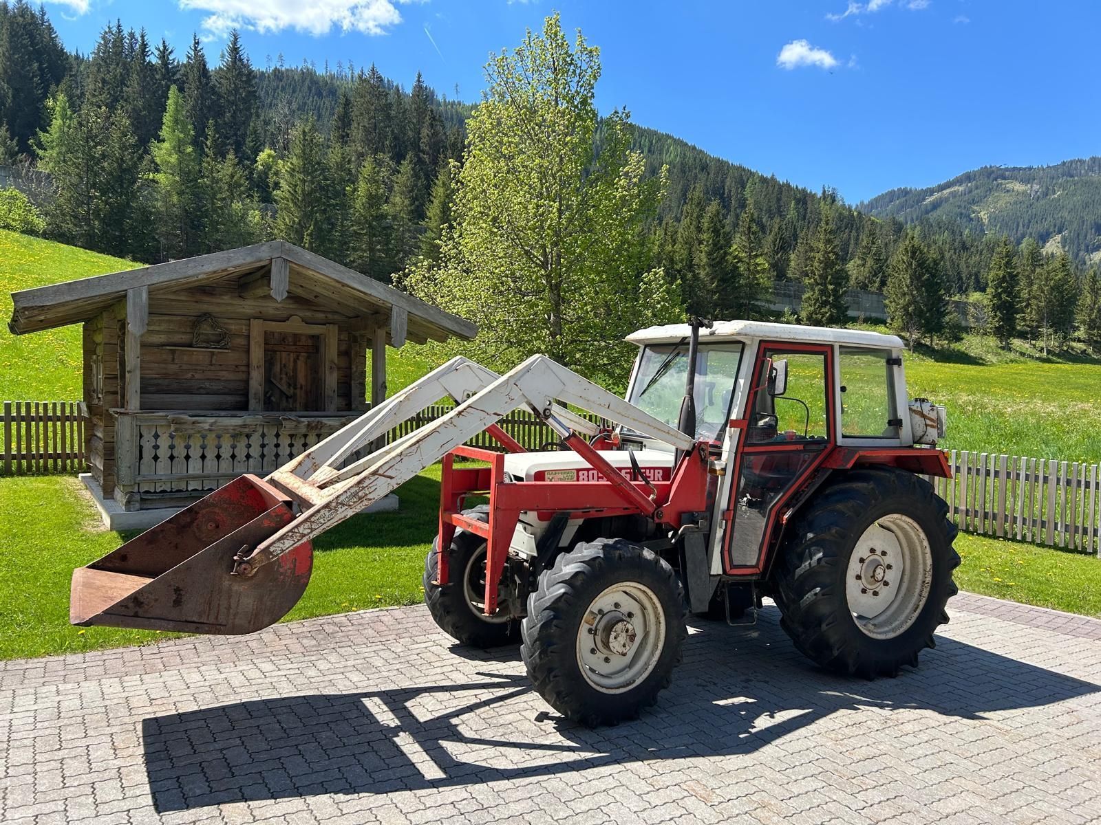 E-FARM: Steyr 8055 a - Tractor - id NRAH1B5 - €16,500 - Engine hours: 6 - 000,Engine power (HP): 48,Austria