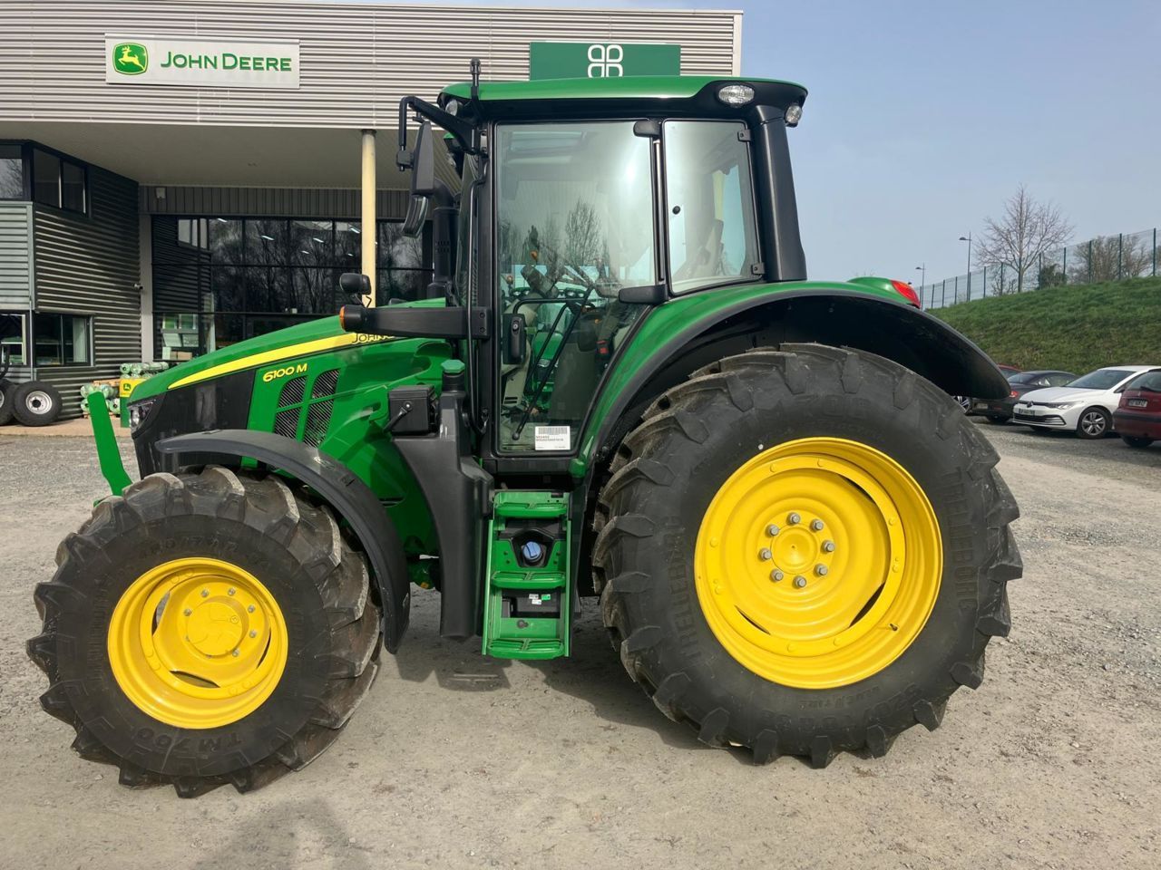 John Deere 6100 M Tractor €94,000