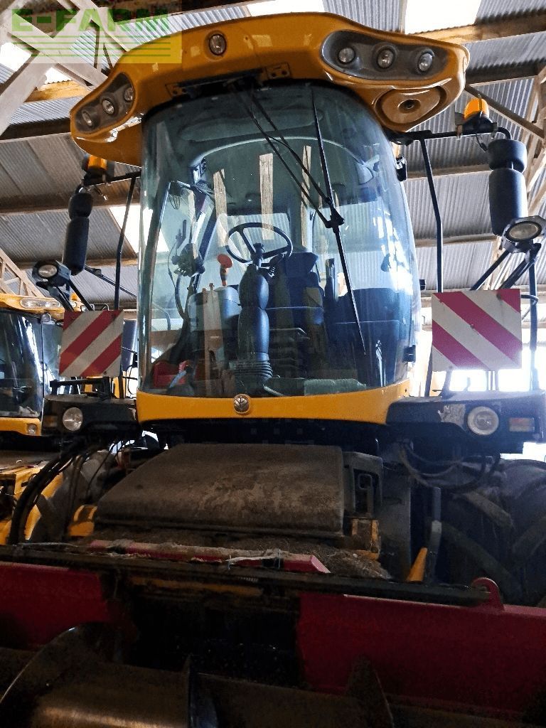E-FARM: New Holland FR 9050 - Self propelled forage harvester - id MITH3PB - €96,000 - Year of construction: 2009 - Engine hours: 3,500,Engine power (HP): 550,France