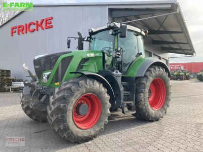 E-FARM: Fendt 826 Vario Profi - Tractor - id 3ZEBSEX - €87,900 - Year of construction: 2016 - Engine hours: 5,986,Engine power (HP): 260,Germany