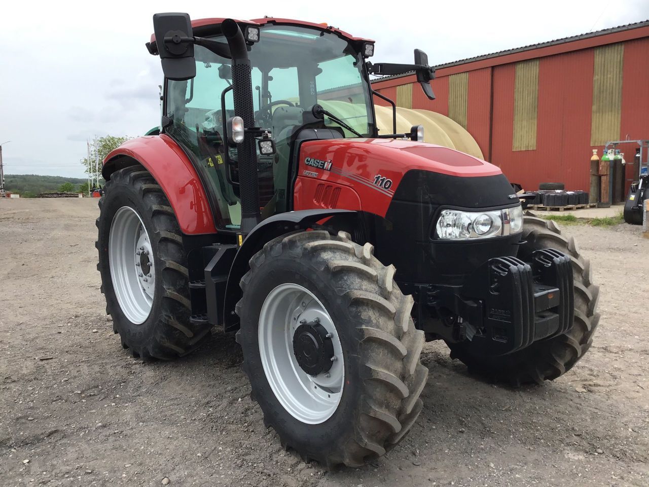 E-FARM: Case IH Luxxum 110 - Traktor - id EZZW7UL - 76.900 € - Baujahr: 2023 - Abgelesene Motorstunden: 30,Motorleistung (PS): 110,Frankreich