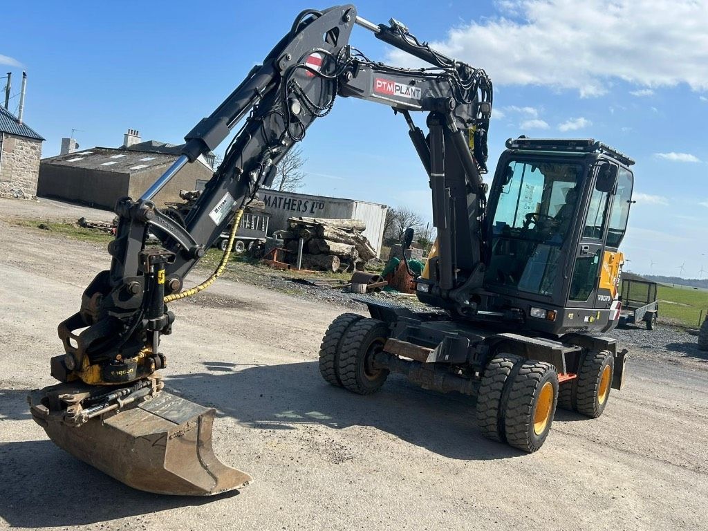 VOLVO ew 60 e Koparka kołowa 78 604 €
