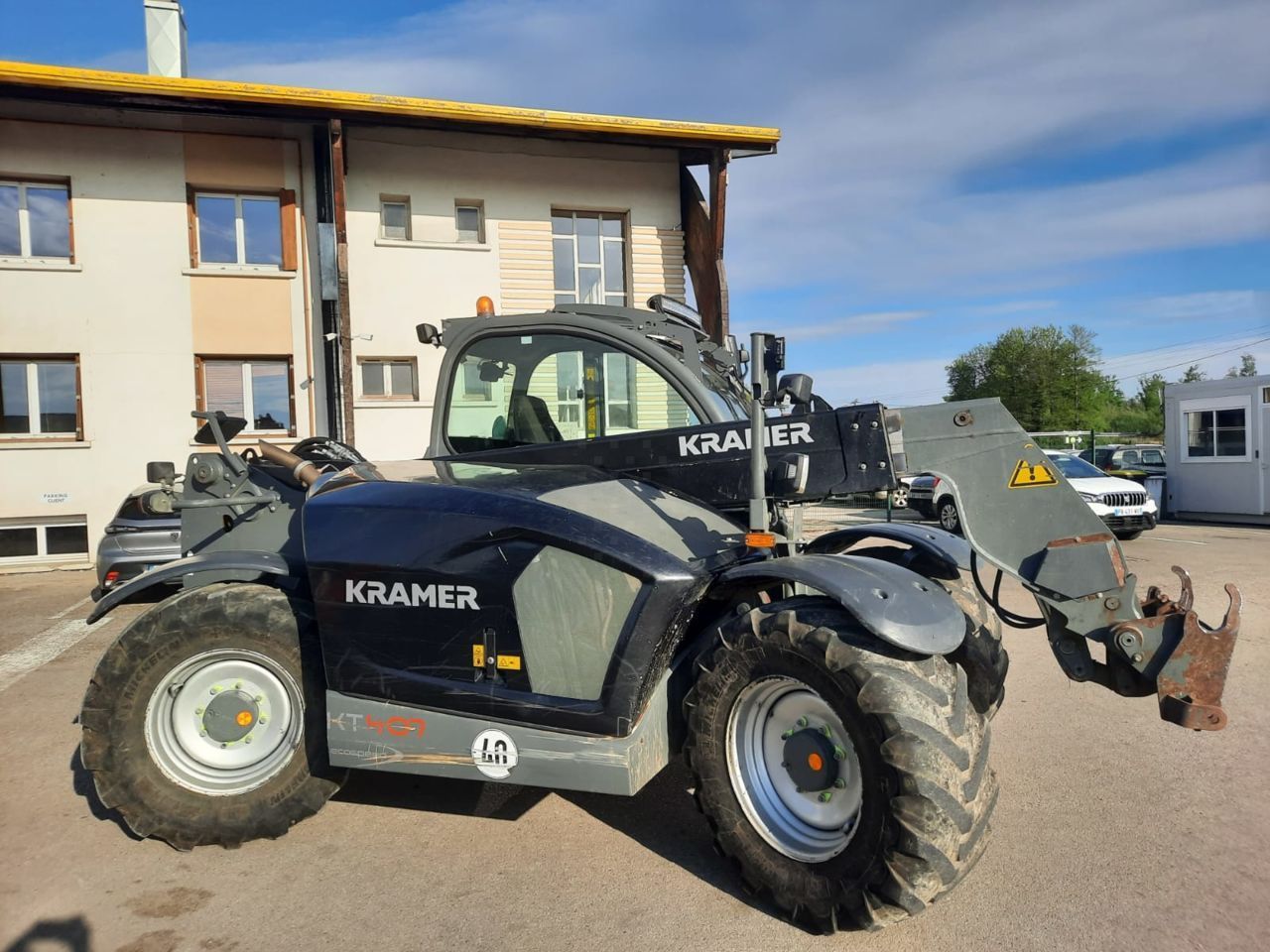 E-FARM: KRAMER kt407 - Telehandler - id VGH8DQR - €68,000 - Year of construction: 2021 - Engine hours: 3,544,France