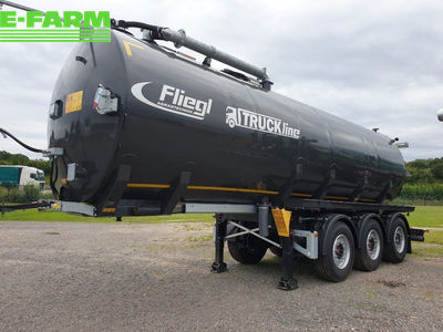 E-FARM: Fliegl stf 30000 - Tanker - id SBTZJNM - €101,500 - Year of construction: 2023