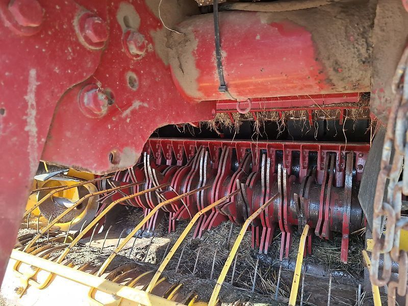 New Holland BR750 Balownica 10 840 €