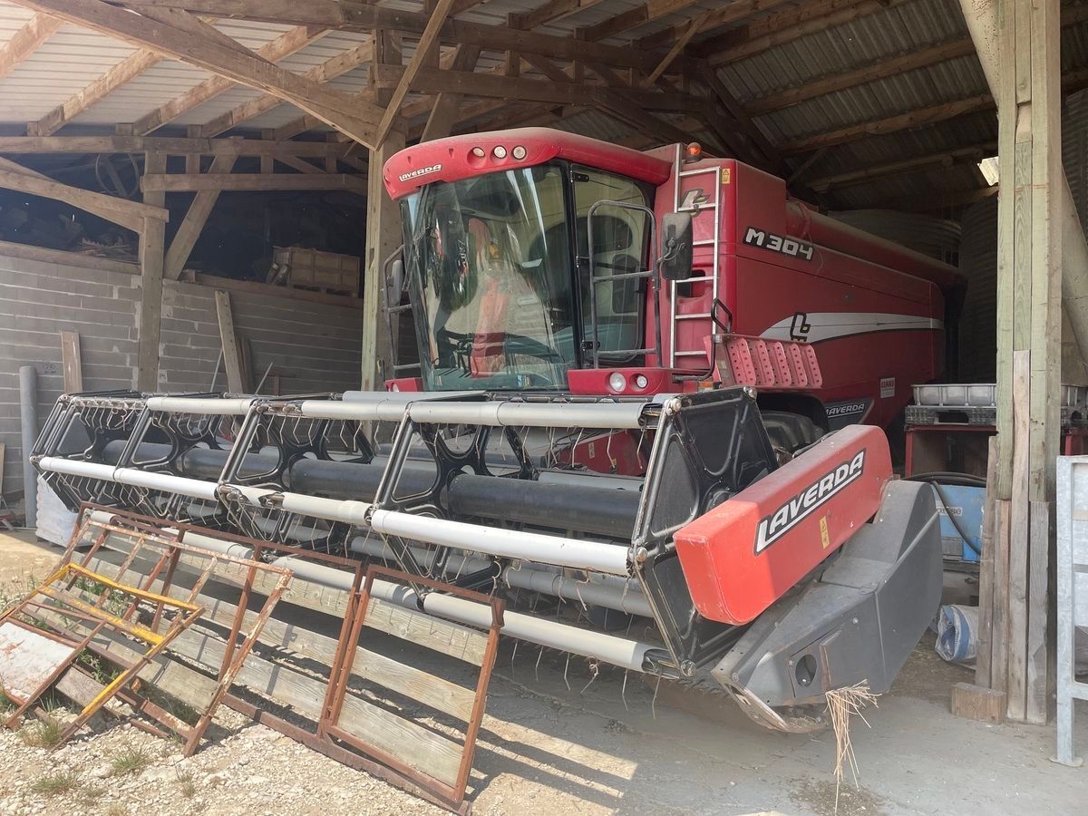 E-FARM: Laverda M 304 - Cosechadora - id DZYQBW8 - 48.000 € - Año: 2005 - Horas: 2305,Francia
