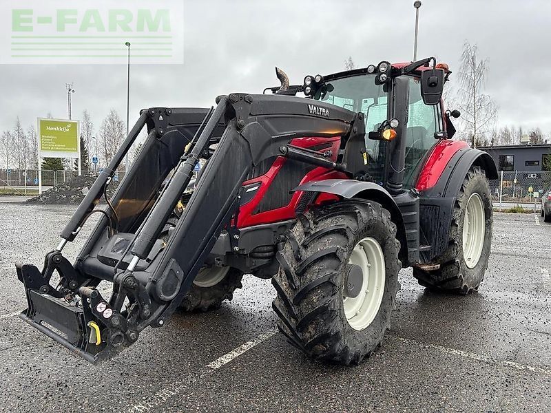 Valtra T144 HiTech Tractor 91.633 EUR