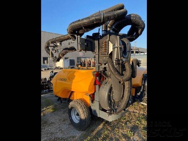 E-FARM: calvet eco + chassis ar - Obst- und Weinbauausrüstung Sonstige - id LSIGC1K - 21.000 € - Baujahr: 2023 - Frankreich