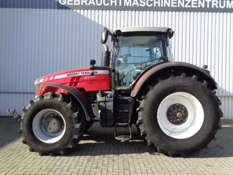 E-FARM: Massey Ferguson 8737 Dyna-VT - Tractor - id FRH7UVR - €76,665 - Year of construction: 2014 - Engine hours: 6,962,Engine power (HP): 370,Germany