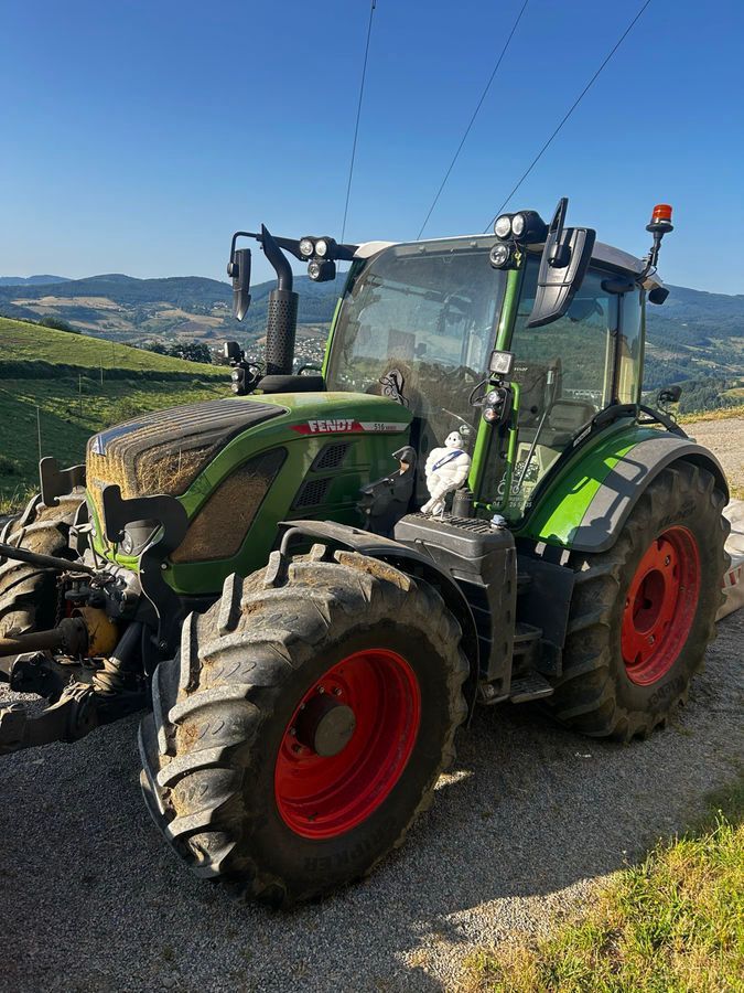 Fendt 516 Vario Power Tractor €120,000