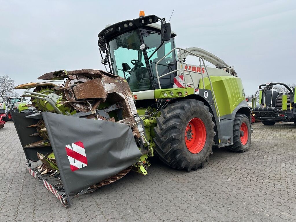 E-FARM: Claas Jaguar 940 - Ensileuse automotrice - id TBZQCRK - 144 500 € - Année: 2016 - Lecture du nombre d'heure: 3 968,Puissance du moteur (chevaux): 510,Allemagne
