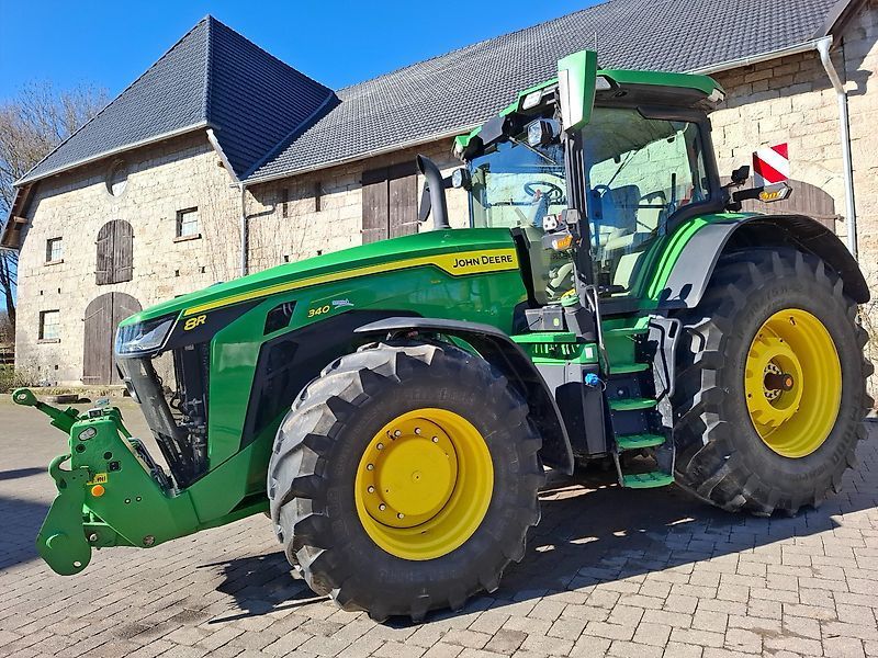 John Deere 8R 340 Tractor €179,900