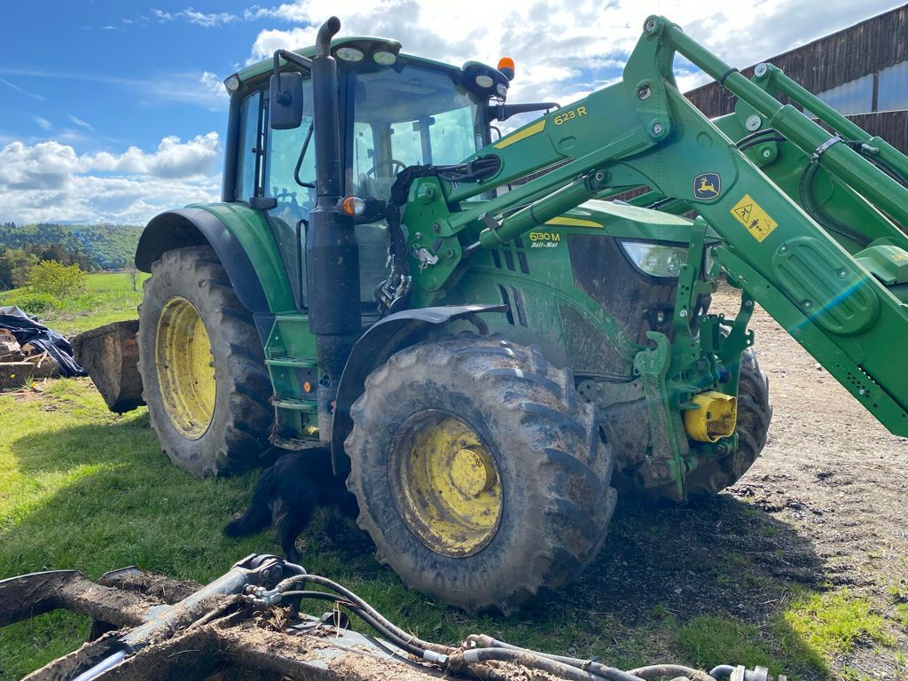 E-FARM: John Deere 6130 M - Traktor - id ILL7UP2 - 79.000 € - Baujahr: 2021 - Abgelesene Motorstunden: 3.450,Motorleistung (PS): 130,Frankreich