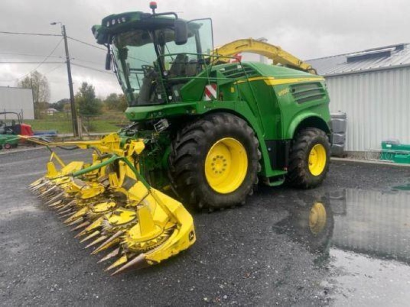 John Deere 8500 harvester €210,000