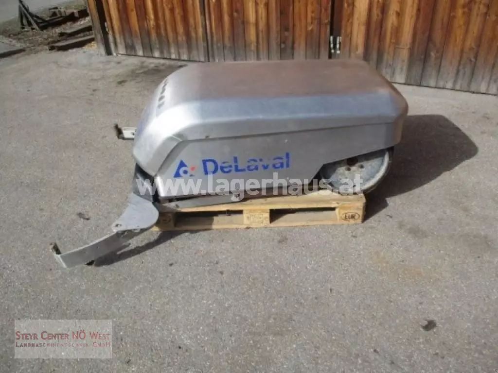 E-FARM: DeLaval spaltenroboter - Matériel de traite - id QBTIGKH - 7 500 € - Autriche