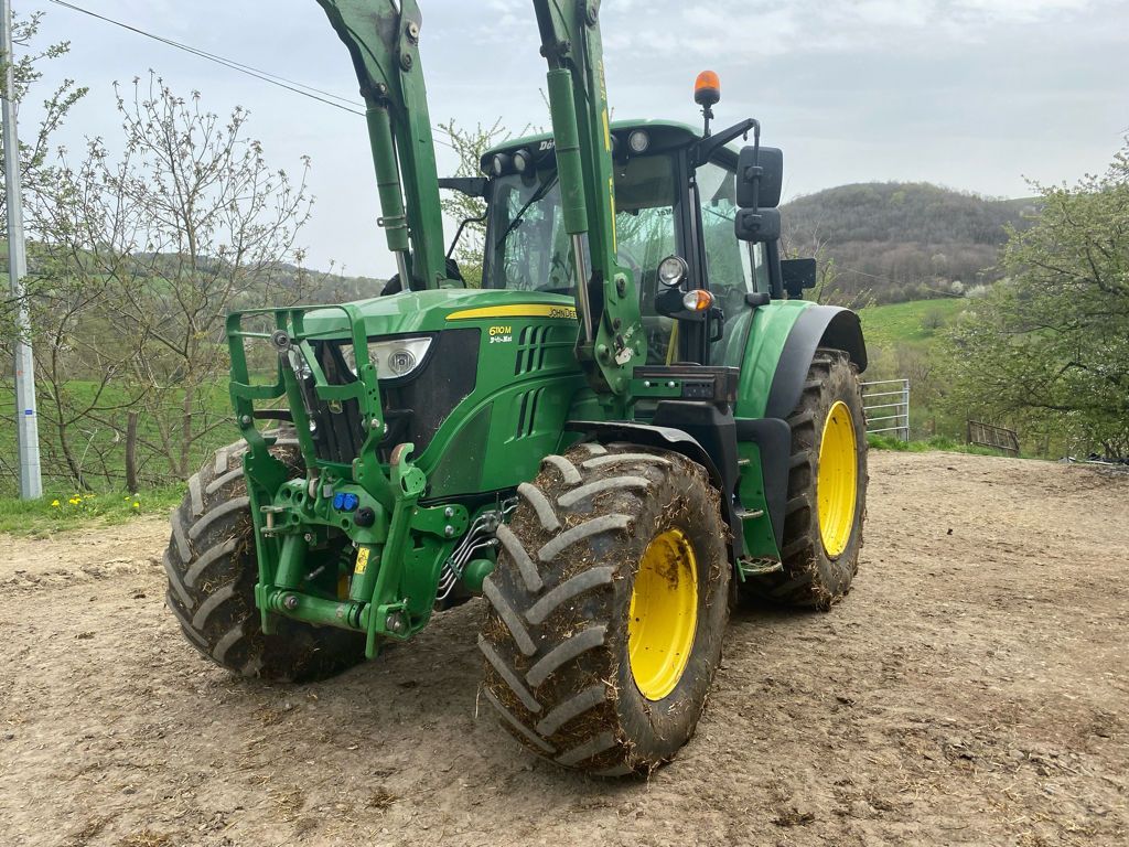 E-FARM: John Deere 6110 M - Traktor - id JCD9MUX - 68.500 € - Baujahr: 2019 - Abgelesene Motorstunden: 4.700,Motorleistung (PS): 110,Frankreich