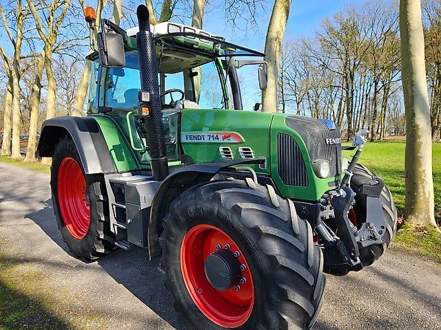 Fendt 712 Vario Traktor 58 000 €