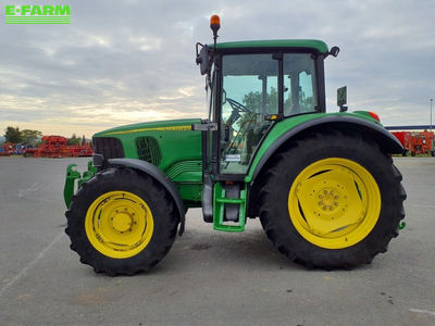 E-FARM: John Deere 6020 SE - Τρακτέρ - id B1KTEPN - 30.000 € - Χρονία: 2006 - Μετρητής ωρών: 5.600,Ισχύς κινητήρα: 100,Γαλλία