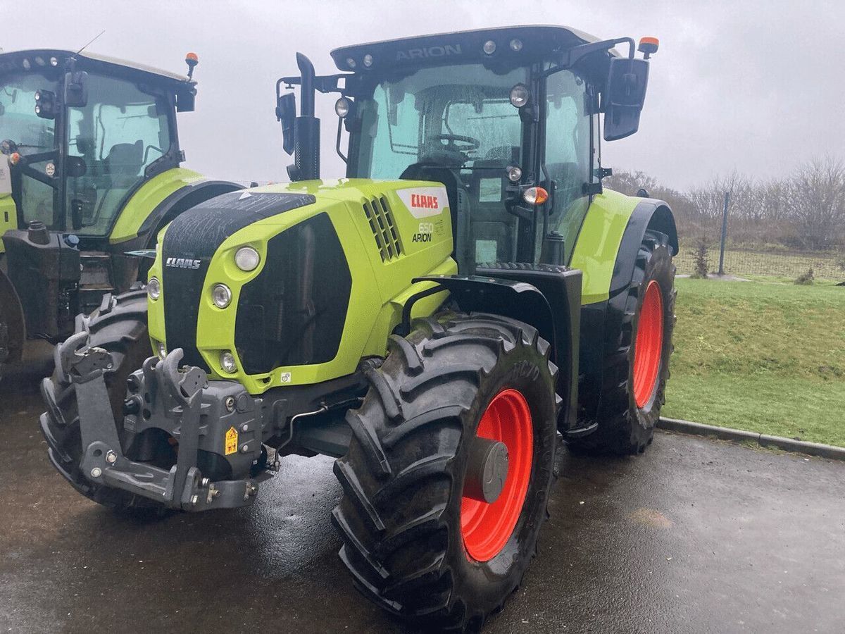 Claas Arion 650 HEXASHIFT Tractor €90,000
