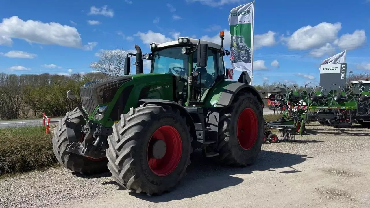 E-FARM: Fendt 939 Vario - Traktor - id YNAIIZJ - Produktionsår: 2016 - Motortimer: 7.189,Motoreffekt (HP): 390,Danmark