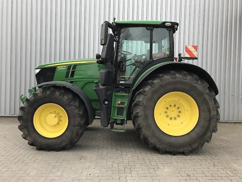 John Deere 6250 R Traktor 129.000 €