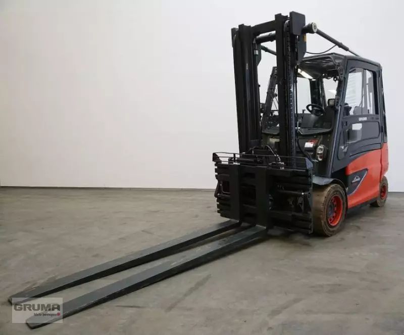 E-FARM: Linde e 50/600 hl 388 - Targonca - id CXURDHQ - 25 900 EUR - Gyártási év: 2018 - Üzemóra (motor): 8050,Németország