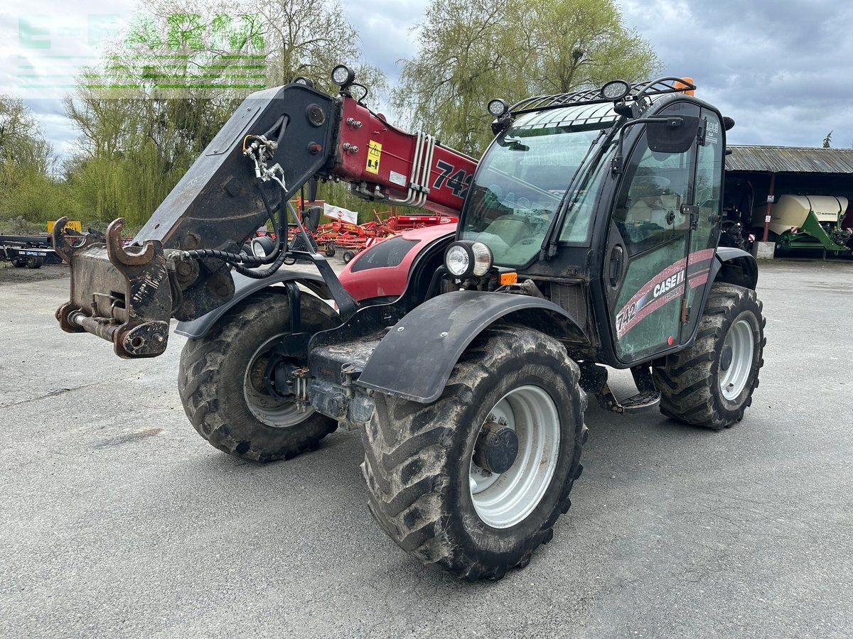 E-FARM: Case IH farmlift 742 - Telehandler - id NTRUAR9 - €72,000 - Year of construction: 2020 - Engine hours: 3,087,France