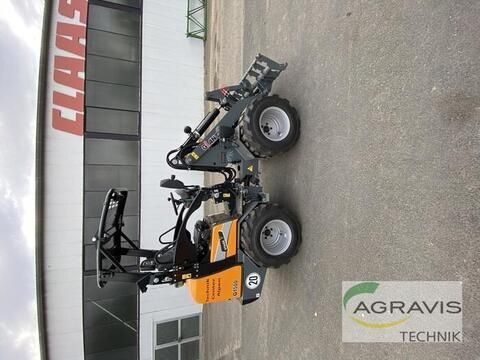 E-FARM: Giant g1500 - Kerekes rakodógép - id PAMJ2XU - 26 500 EUR - Gyártási év: 2024 - Üzemóra (motor): 50,Németország