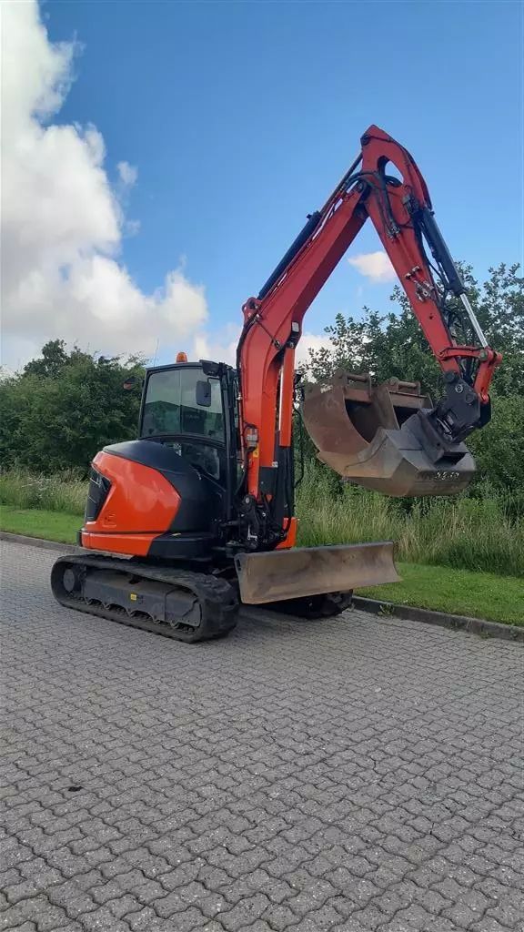 Kubota kx060-5 Gravemaskine 57.094 €
