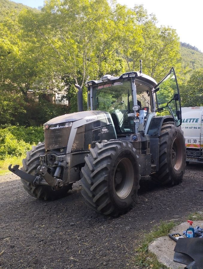E-FARM: Massey Ferguson 8S.305 Exclusive - Traktor - id FGYBPTH - 155.000 € - Baujahr: 2023 - Abgelesene Motorstunden: 1.100,Motorleistung (PS): 305,Frankreich