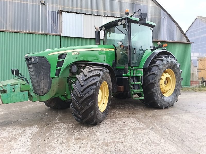 E-FARM: John Deere 8530 - Traktor - id UUVFYTM - Baujahr: 2006 - Abgelesene Motorstunden: 19.788,Motorleistung (PS): 332,Deutschland