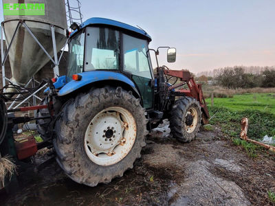 E-FARM: New Holland TD85 D - Tractor - id TVCYXYU - €25,000 - Year of construction: 2003 - Engine hours: 2,500,Engine power (HP): 84,France