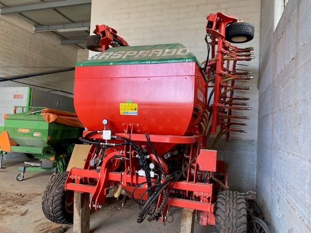 Gaspardo Primavera 600 Siewnik rzędowy/agregat uprawowo-siewny 14 500 €