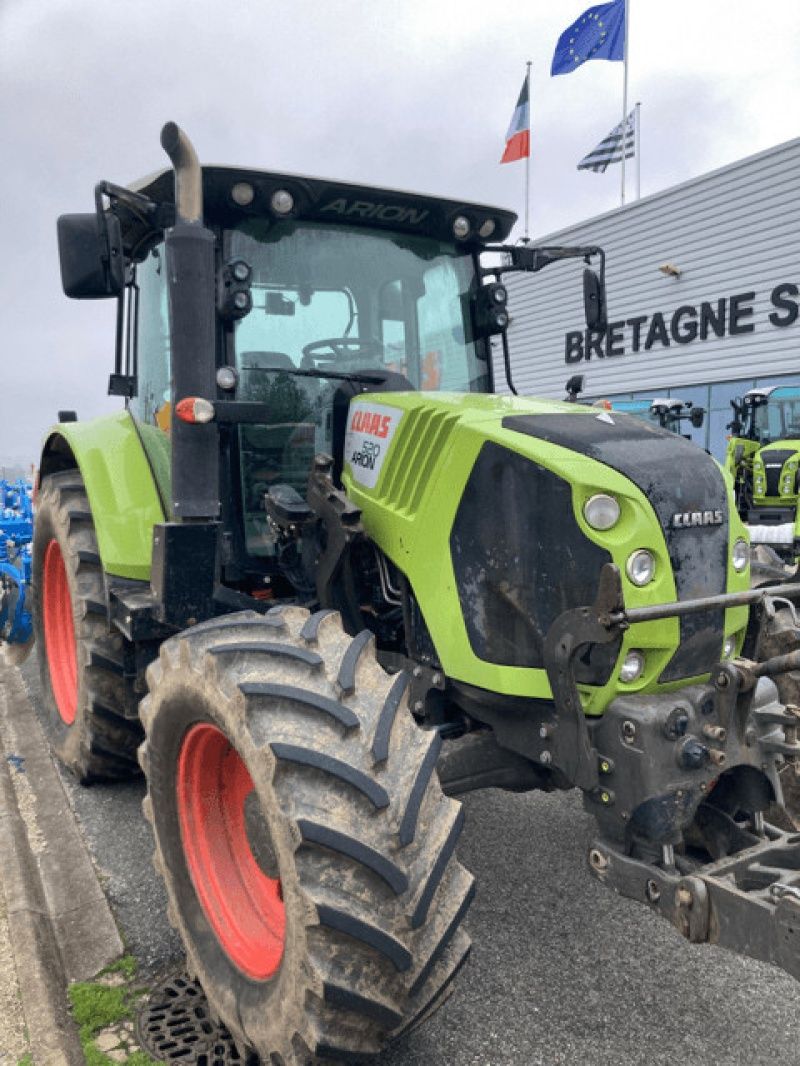 E-FARM: Claas Trion 520 - Tractor - id VHNXPH8 - €45,000 - Year of construction: 2013 - Engine hours: 6,508,Engine power (HP): 130