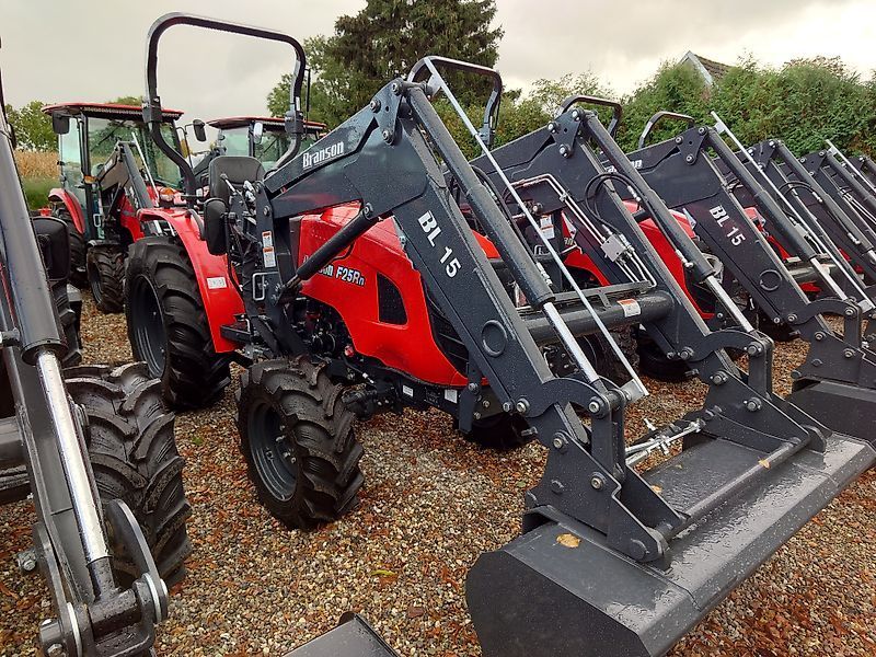 Branson f25r Tractor €20,160