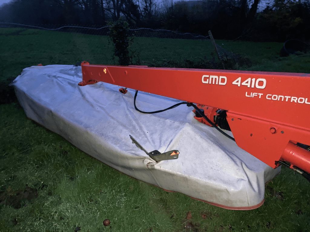 E-FARM: Kuhn gmd 4410 - Faucheuse - id RFR4AVK - 6 500 € - Année: 2016 - France