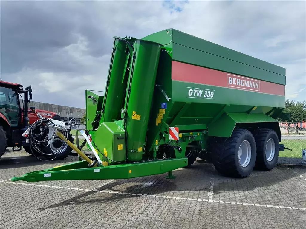 E-FARM: Bergmann gtw 330 - sneglevogn - Carro miscelatore - id D5WZT9P - 99.178 € - Anno di costruzione: 2023 - Danimarca