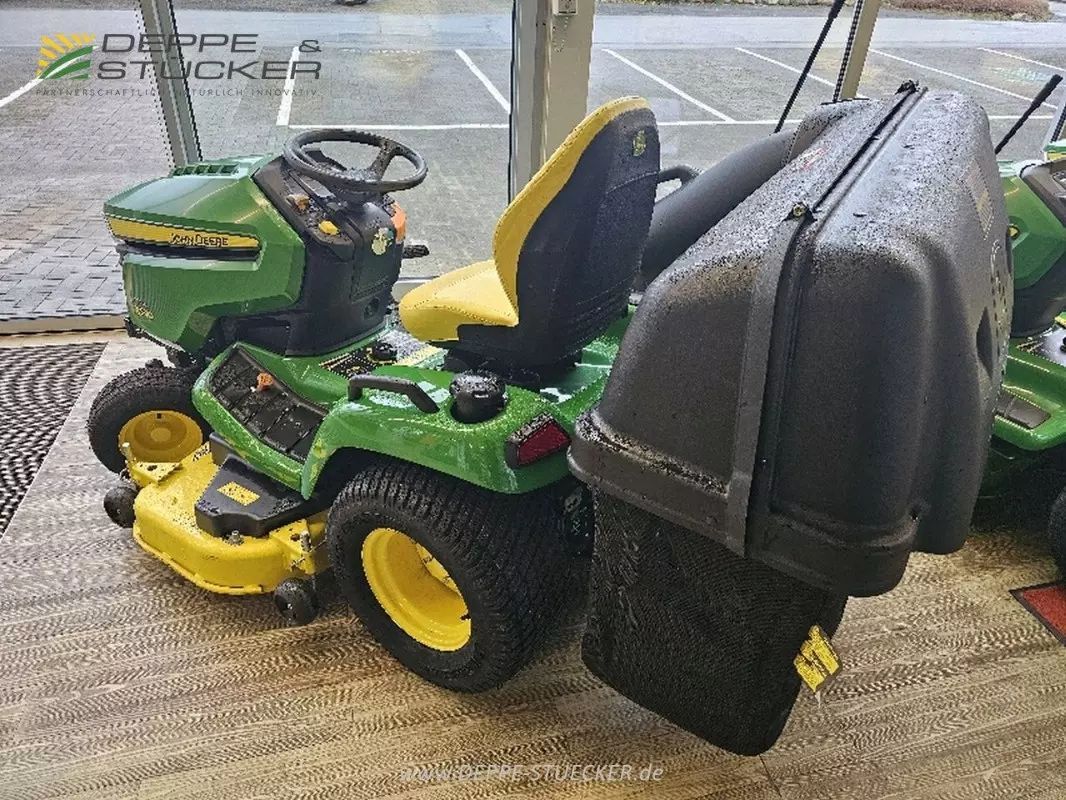 John Deere X590 Cortadora de césped 9999 €